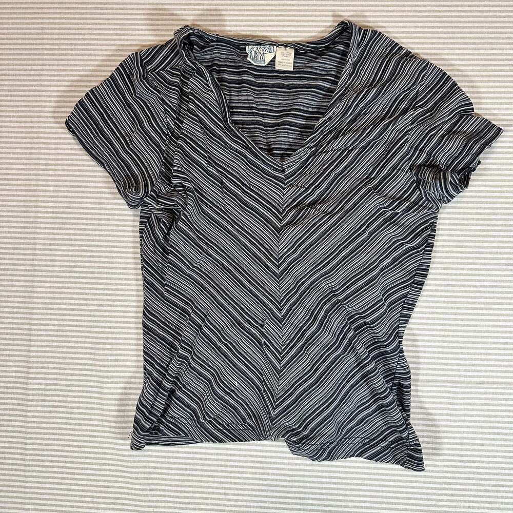 Canyon River Blues Women's Black and White Striped Short Sleeve V-Neck Top Size